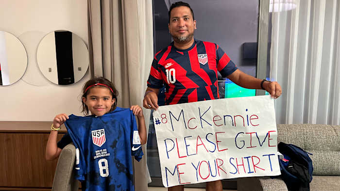 Luka Lizardo displays Weston McKennie’s shirt worn vs. Iran